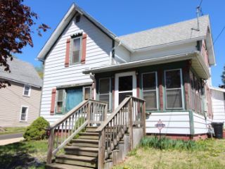 Foreclosed Home - 804 N 4TH ST, 61074