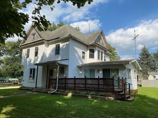 Foreclosed Home - 401 S CHESTNUT ST, 61078
