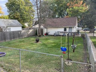 Foreclosed Home - 1102 2ND AVE, 61081