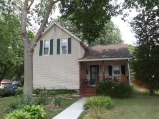 Foreclosed Home - 1112 1ST AVE, 61081