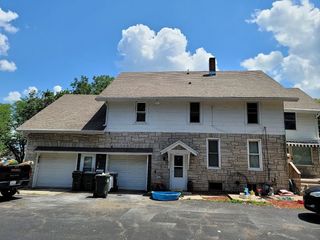 Foreclosed Home - 2402 MERRILL ST, 61081