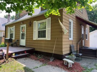 Foreclosed Home - 1203 8TH AVE, 61081