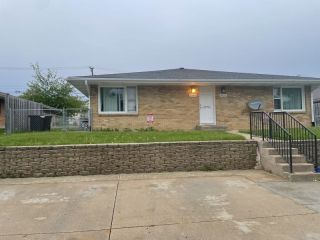 Foreclosed Home - 2707 CANTERBURY LN, 61101