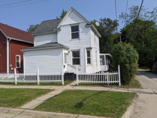 Foreclosed Home - 408 Tay St, 61102
