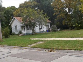 Foreclosed Home - 1215 GREEN ST, 61102