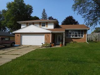 Foreclosed Home - 3620 HUFFMAN BLVD, 61103