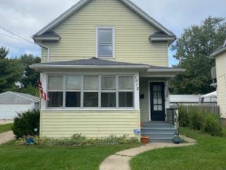 Foreclosed Home - 1912 LATHAM ST, 61103