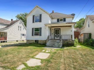 Foreclosed Home - 1703 2ND AVE, 61104