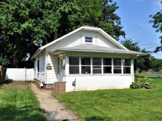 Foreclosed Home - 805 18TH ST, 61104