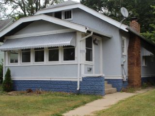 Foreclosed Home - 1106 15TH ST, 61104