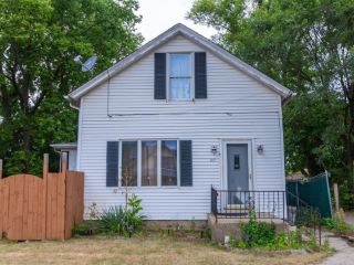 Foreclosed Home - 1420 15TH AVE, 61104