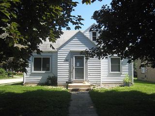 Foreclosed Home - 811 JAMES AVE, 61107