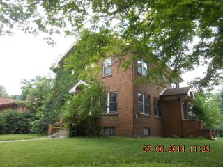Foreclosed Home - 1503 BENTON ST, 61107