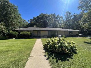 Foreclosed Home - 2205 BIRCHWOOD DR, 61107