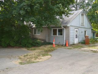 Foreclosed Home - 920 N MULFORD RD, 61107