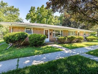 Foreclosed Home - 2103 EGGLESTON RD, 61108
