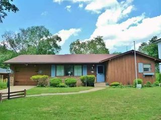 Foreclosed Home - 3808 KENTUCKY DR, 61108