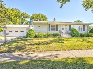 Foreclosed Home - 2816 PLEASANT VIEW AVE, 61108