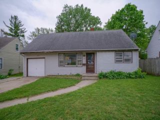 Foreclosed Home - 2418 E GATE PKWY, 61108