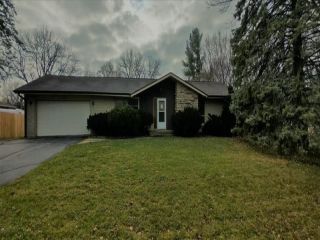Foreclosed Home - 6353 GRAYDON RD, 61109