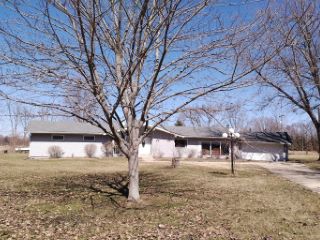 Foreclosed Home - 5301 CHOCTAW TRL, 61109