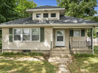 Foreclosed Home - 2625 LAPEY ST, 61109