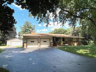 Foreclosed Home - 3080 DALLAS RD, 61109