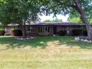 Foreclosed Home - 3431 CAVENDISH DR, 61109