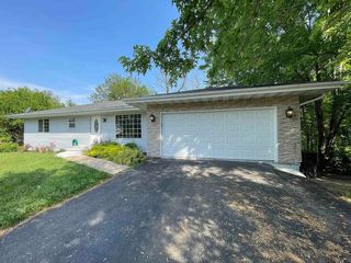 Foreclosed Home - 3206 PIPER CT, 61114