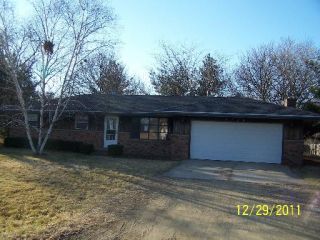 Foreclosed Home - 1320 WALTER DR, 61115