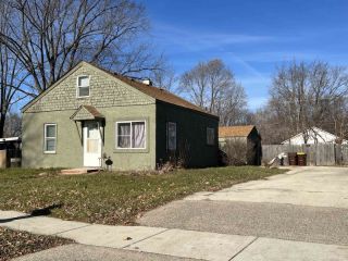 Foreclosed Home - 950 DREXEL BLVD, 61115