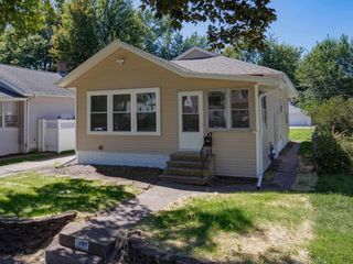 Foreclosed Home - 1830 32ND ST, 61201