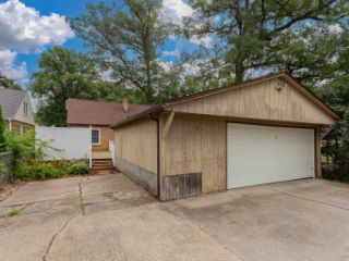Foreclosed Home - 2348 26TH ST, 61201