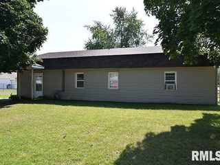 Foreclosed Home - 302 3RD ST, 61241