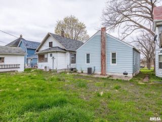 Foreclosed Home - 120 20TH ST, 61244