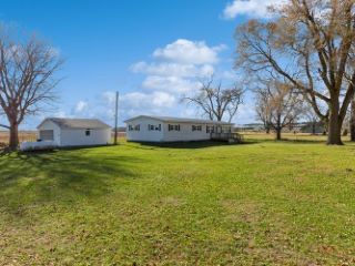 Foreclosed Home - 7233 COVELL RD, 61252