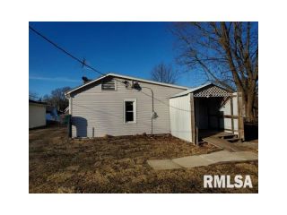Foreclosed Home - 403 E 3rd Street, 61277