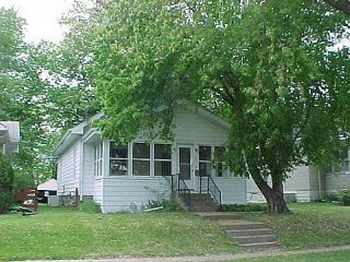 Foreclosed Home - 304 8TH ST, 61282