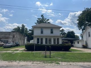 Foreclosed Home - 419 W CHERRY ST, 61318