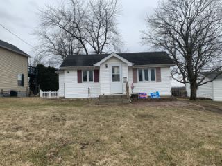 Foreclosed Home - 301 10TH ST, 61341