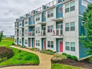 Foreclosed Home - 41 WATERSIDE WAY APT A, 61350