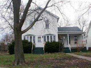 Foreclosed Home - 1921 1ST ST, 61354