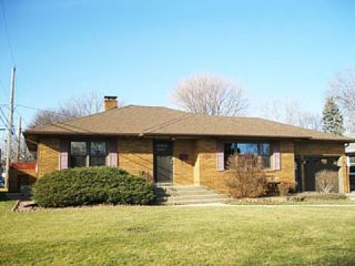 Foreclosed Home - 2138 MEADOW LAWN LN, 61354