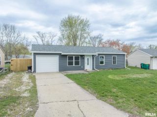 Foreclosed Home - 1594 RUSSELL AVE, 61401