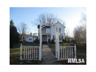 Foreclosed Home - 925 East Jefferson St, 61455