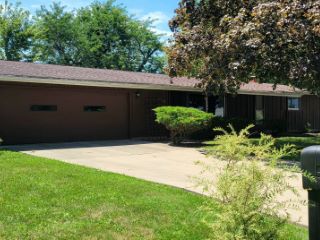 Foreclosed Home - 1303 E 2ND AVE, 61462