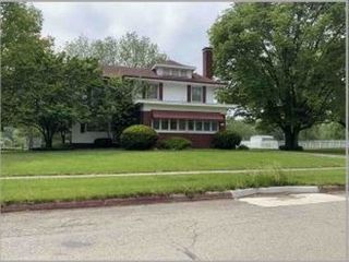 Foreclosed Home - 323 S FRANKLIN ST, 61483