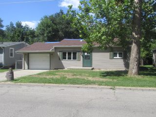 Foreclosed Home - 1053 E Myrtle St, 61520