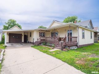 Foreclosed Home - 42 S 6TH AVE, 61520