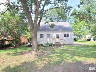 Foreclosed Home - 104 N 5TH ST, 61525